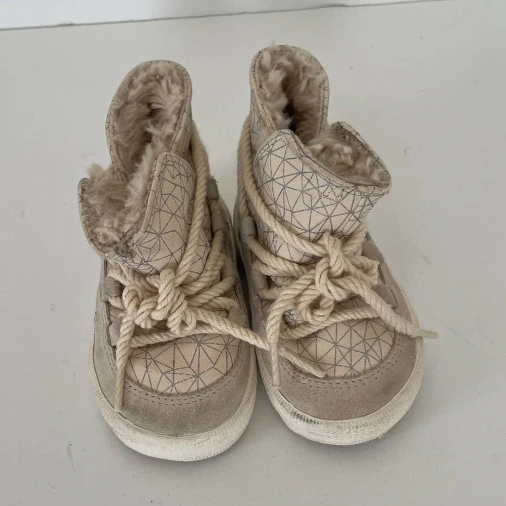 Zara Baby Cream Geometric Print Lace Up Fur Lined Booties • Size 3 (9-12M) 🗣